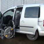 Das Rollstuhlverladesystem LADEBOY S2 im VW Caddy.