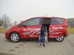 Der LADEBOY S2 im Toyota Aigo