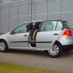 Der LADEBOY S im VW Golf 5